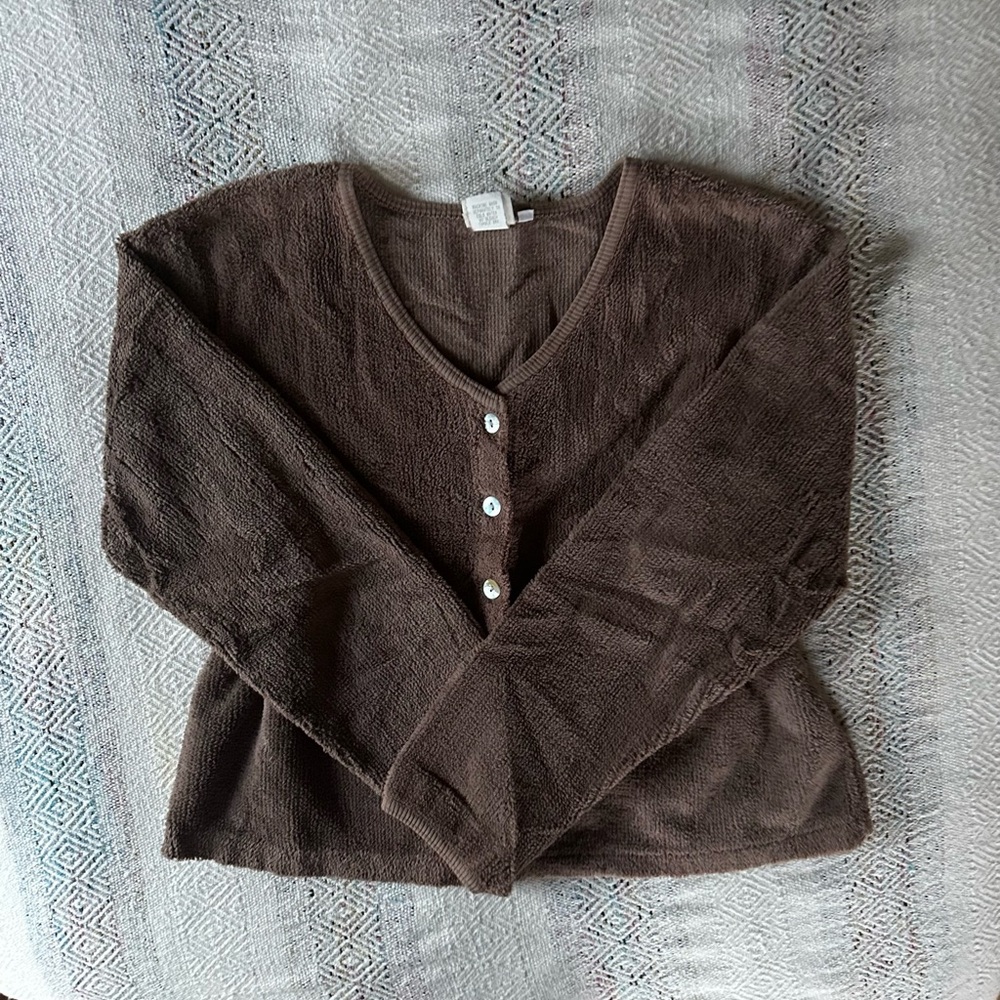 ~Vintage~ Brown V-Neck Buttoned Women's Sweater
